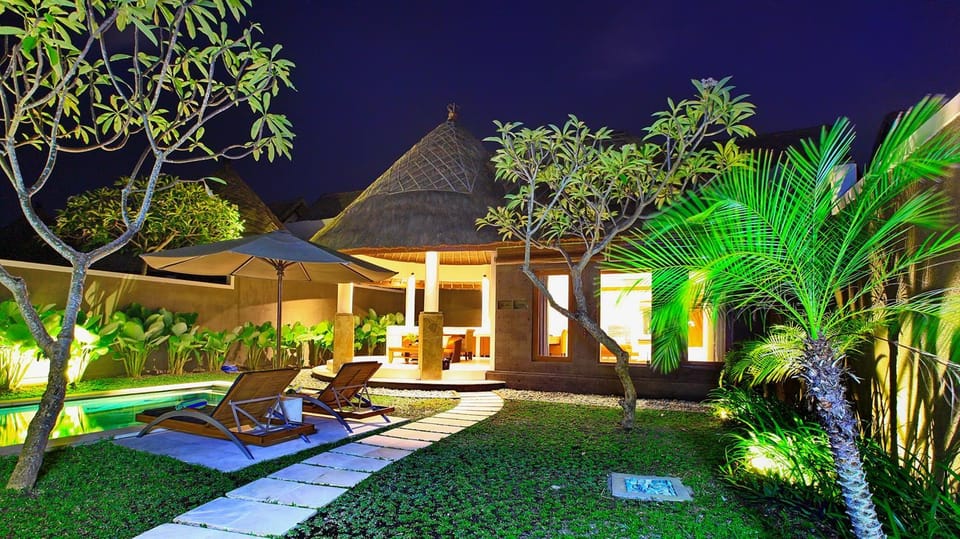 Property building, Patio, Garden, Swimming pool