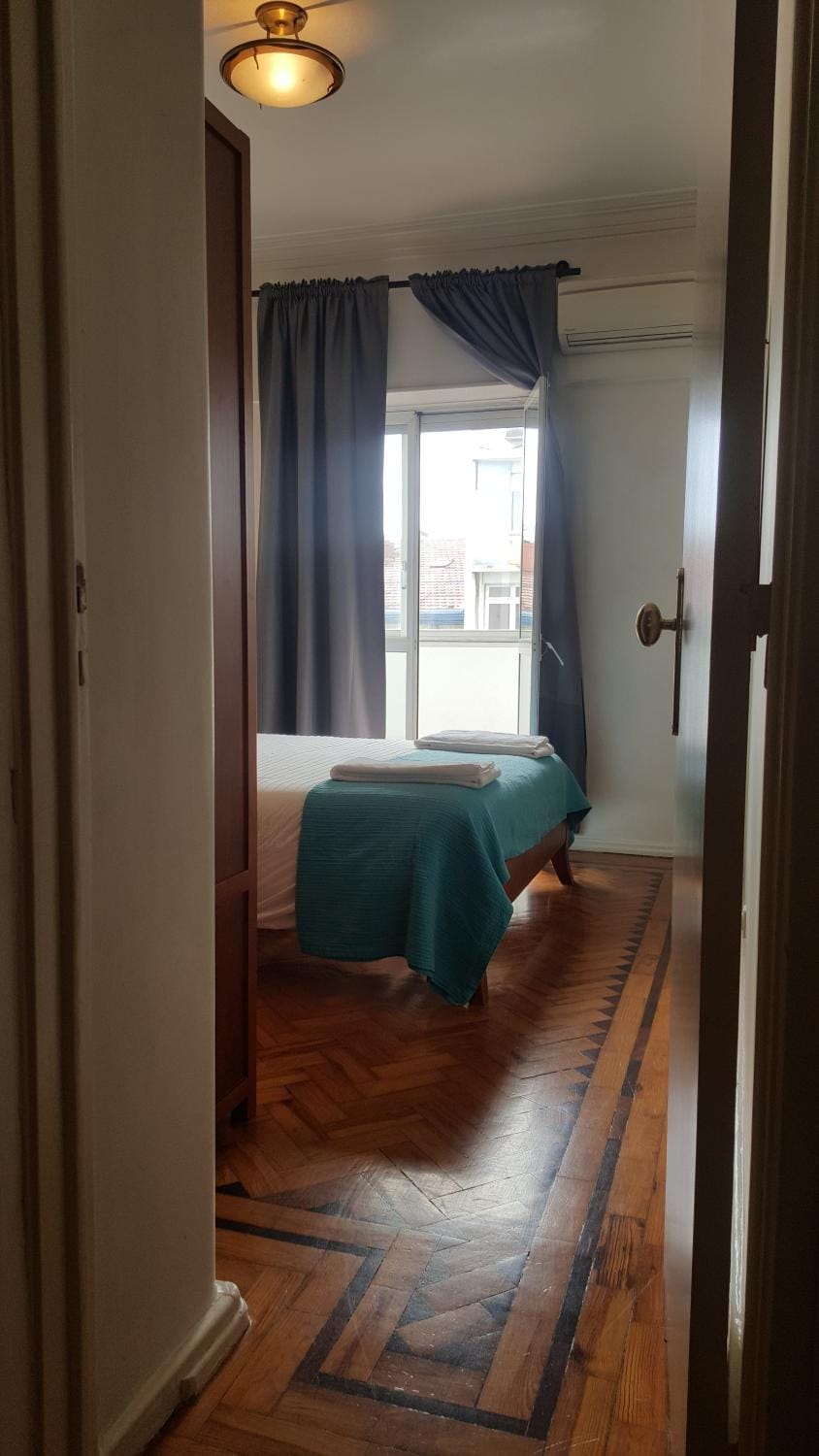 Almirante 48 Two Bedroom Apartment in Lisbon