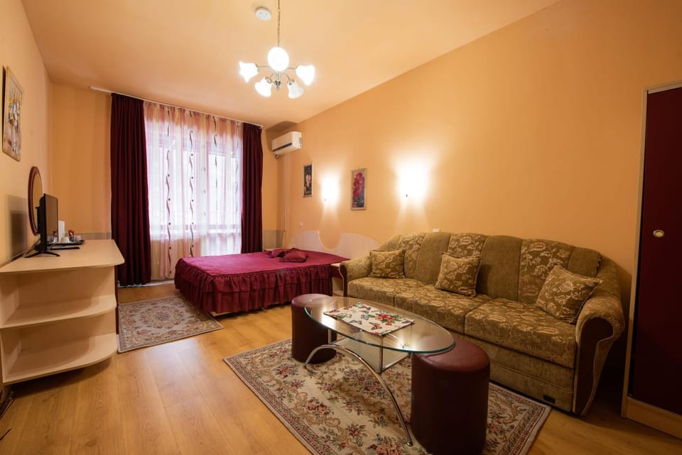 Balcony/Terrace, Living room, Bedroom