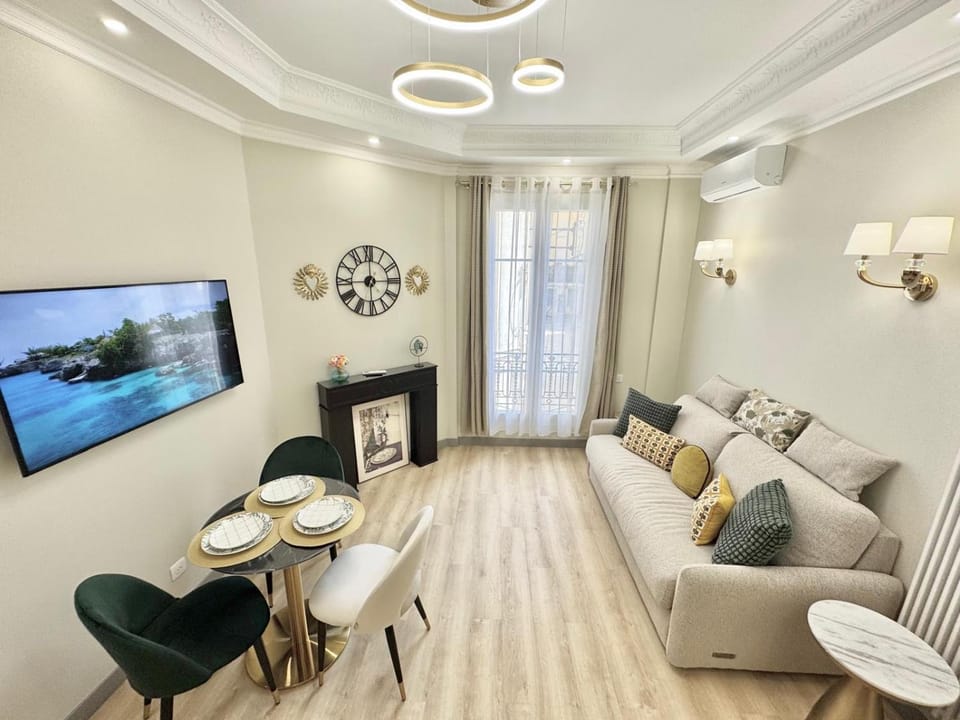 Amour-35 Apartment in Nice