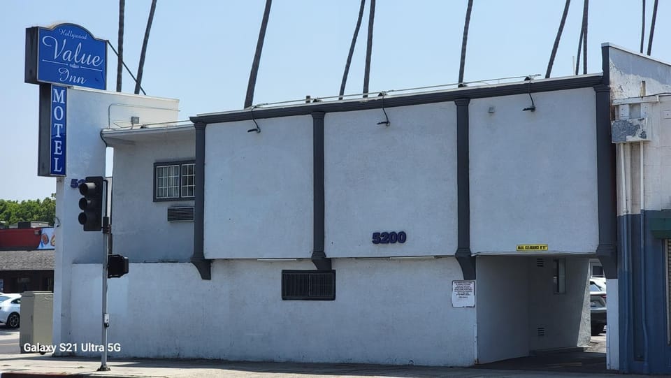 Value Inn Hollywood Motel in Los Feliz