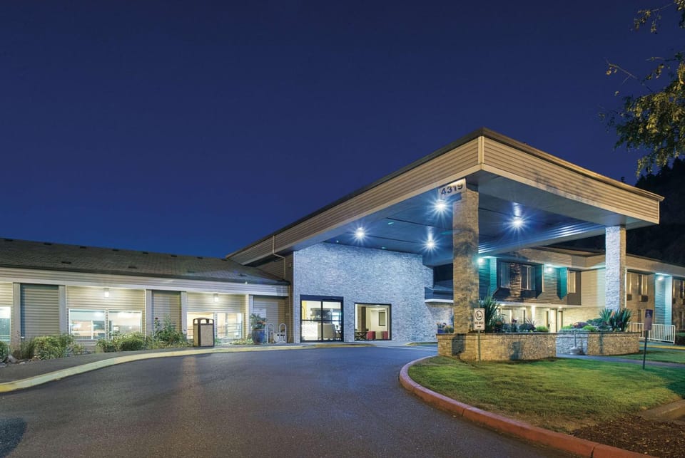 Property building, On site