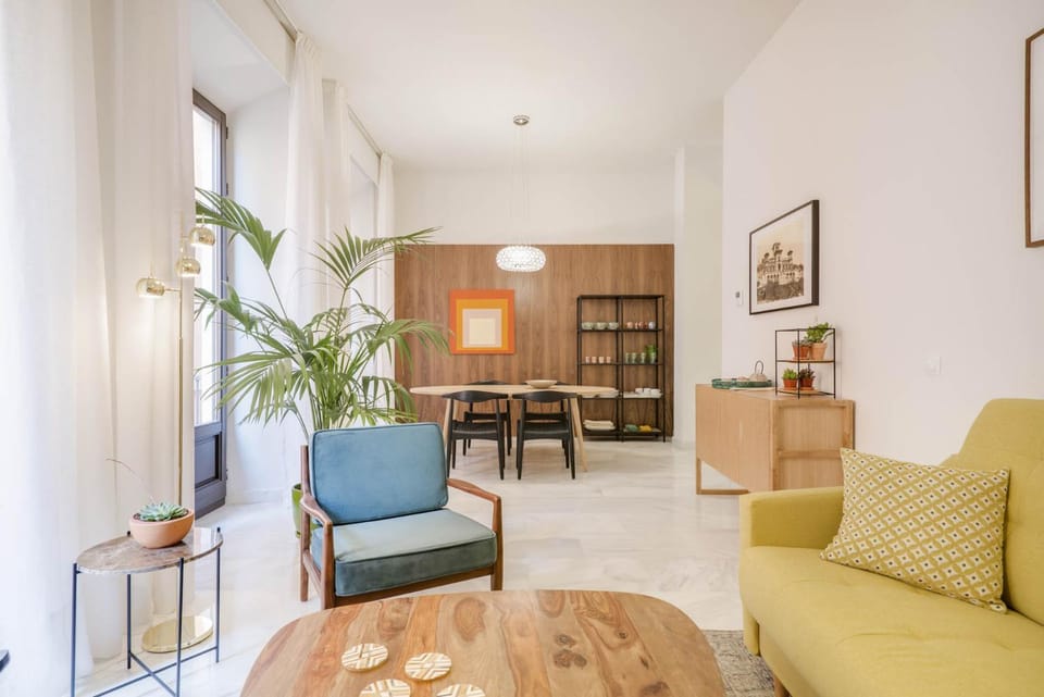Communal lounge/ TV room, Living room