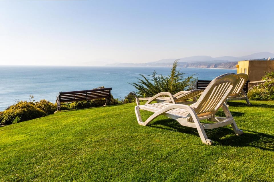 Garden, Sea view
