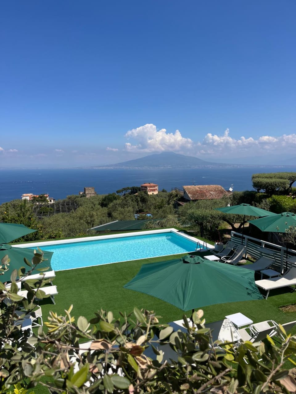 Day, Natural landscape, Mountain view, Pool view, Sea view, Swimming pool