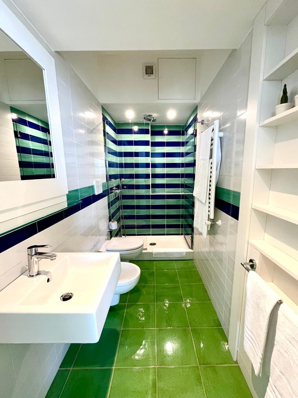 Sorrento Olive Tree Garden Bed and Breakfast in Priora