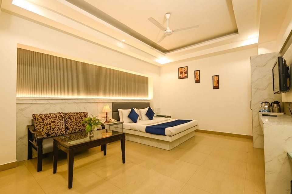 Photo of the whole room
