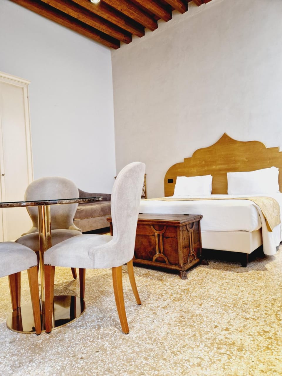 Ca' Cappellis - Luxury B&B and Exclusive Apartments Bed and Breakfast in Venice