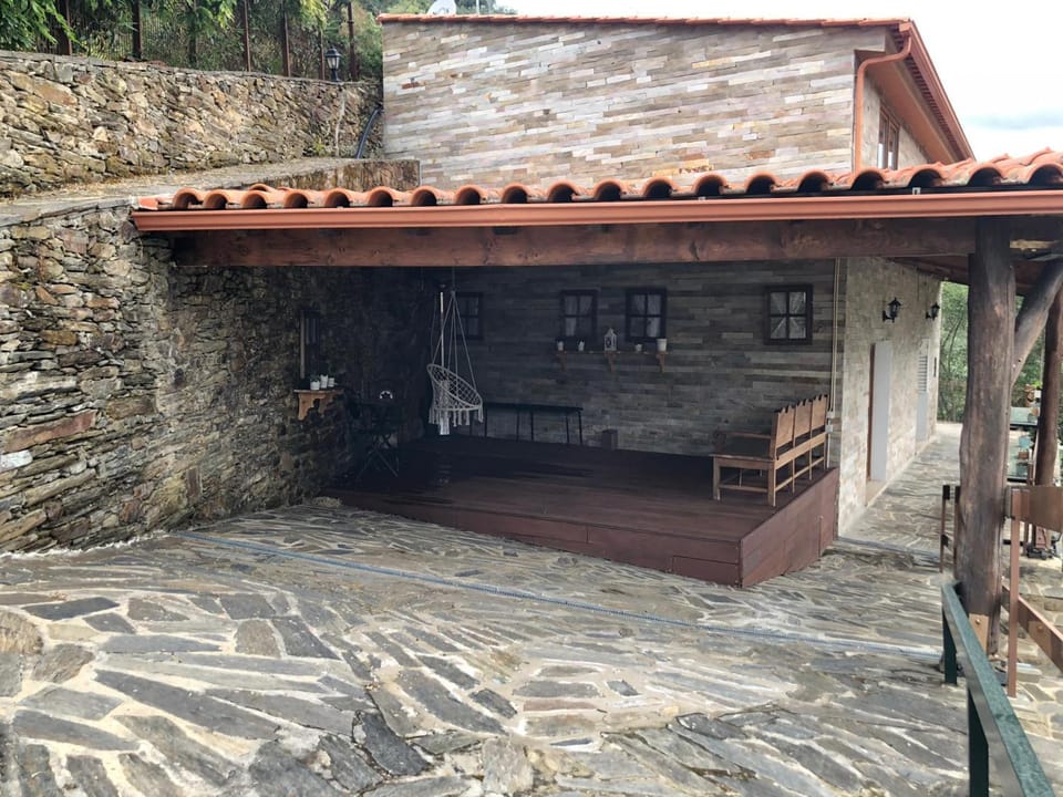 Casa da Encosta Douro Valley Villa in Vila Real District
