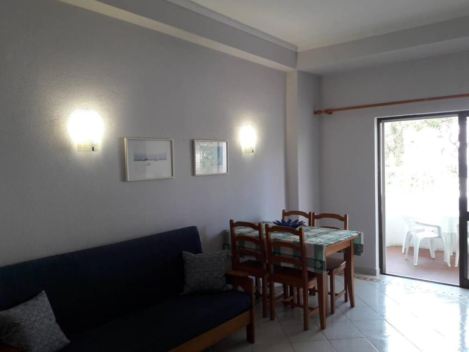Edificio Alvaflor apt 104 Apartment in Quarteira