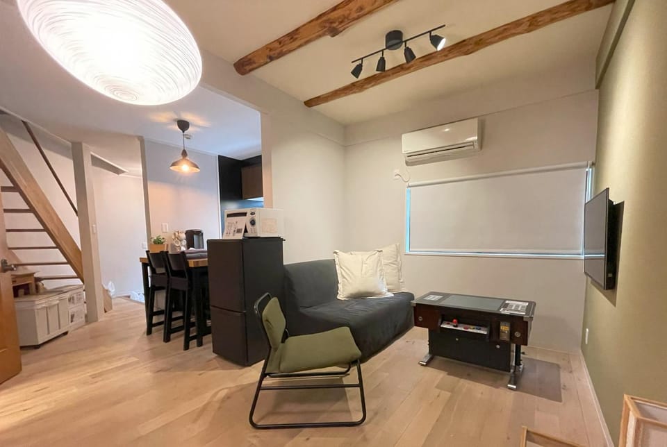 Living room, Entertainment, furniture, kitchen