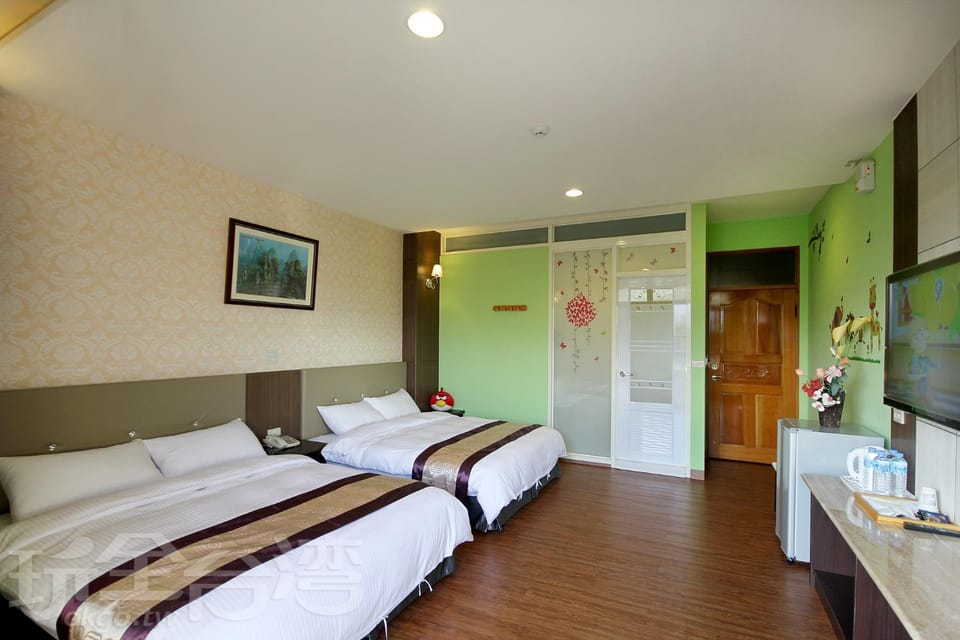 Photo of the whole room