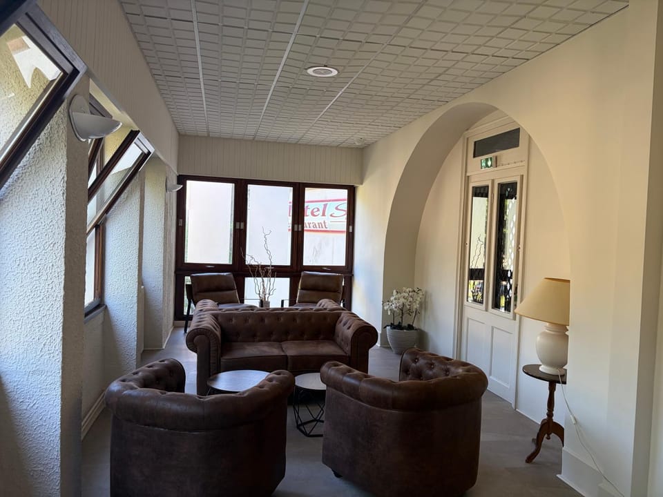 Lounge or bar