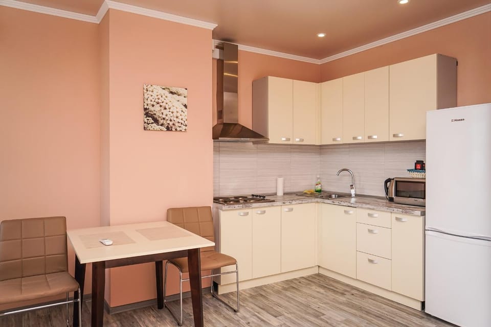 Cozy apartment in a new building close to the downtown Apartment in Kiev City - Kyiv