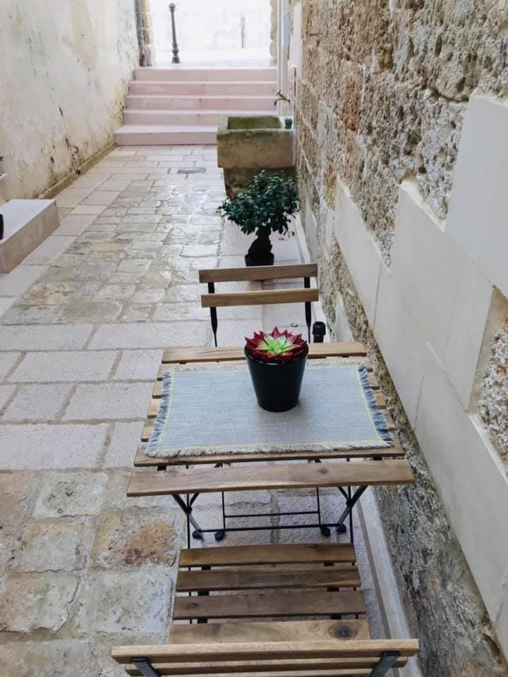 Suite Cavour B&B Bed and Breakfast in Galatina