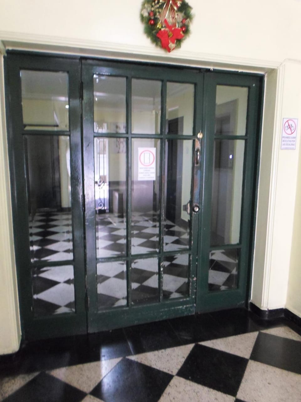 Property building, Facade/entrance, Internal: Not applicable to any particular room