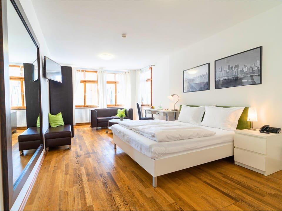 Bed, Bedroom