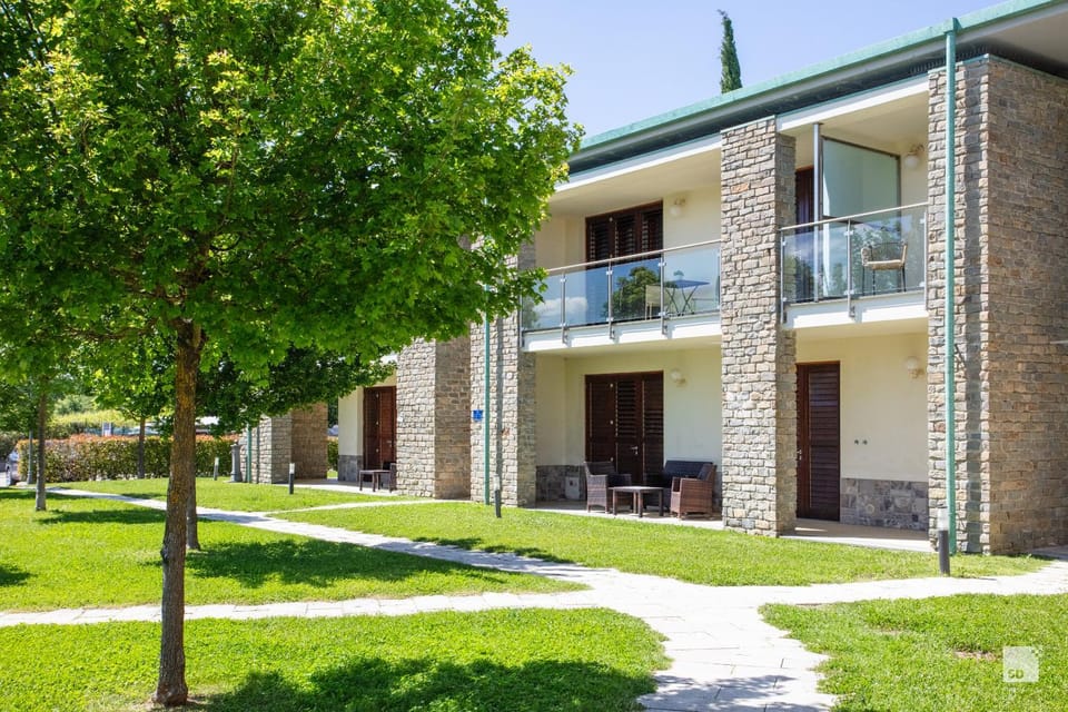 Property building, Patio, Garden, Garden view