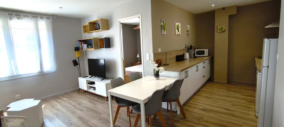 Appartement climatisé 2 chambres Apartment in La Seyne-sur-Mer