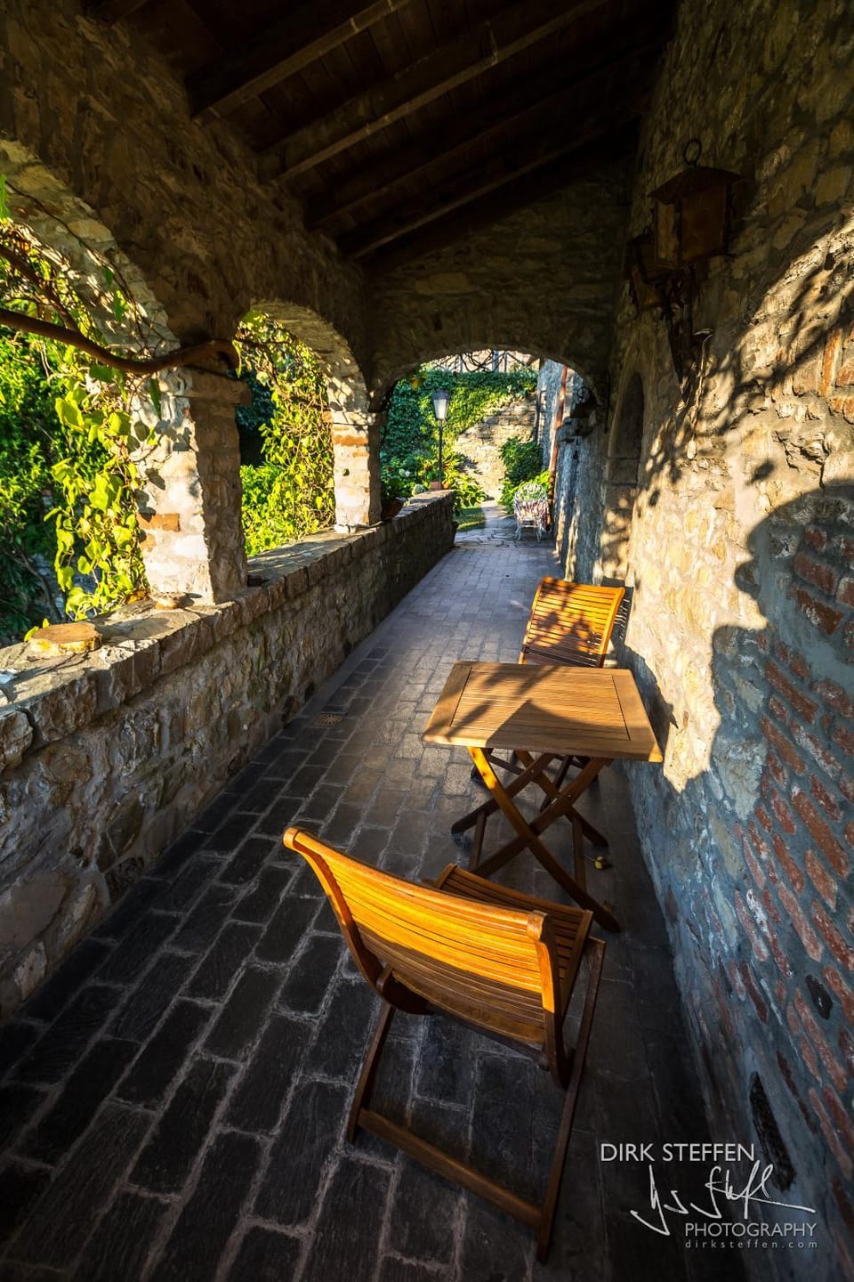 Exclusive romantic escape between Cinque Terre and Portofino, offering complete privacy and a private infinity pool Villa in Liguria