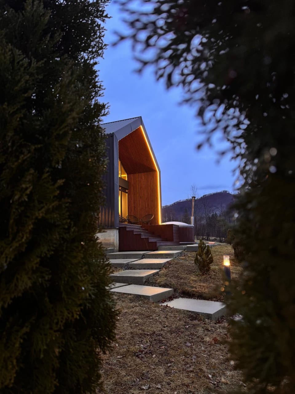 Stodola Slavsko котедж з чаном-джакузі Bed and Breakfast in Lviv Oblast