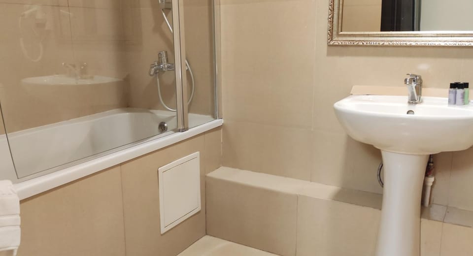 Shower, Bathroom, Bath