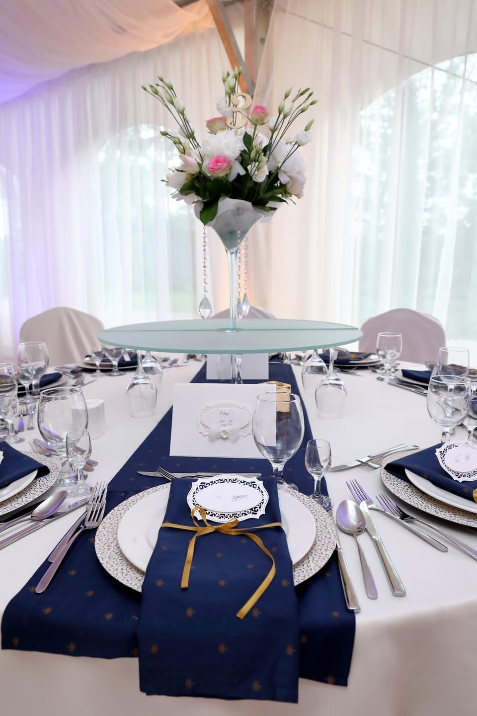 Restaurant/places to eat, Banquet/Function facilities, Decorative detail