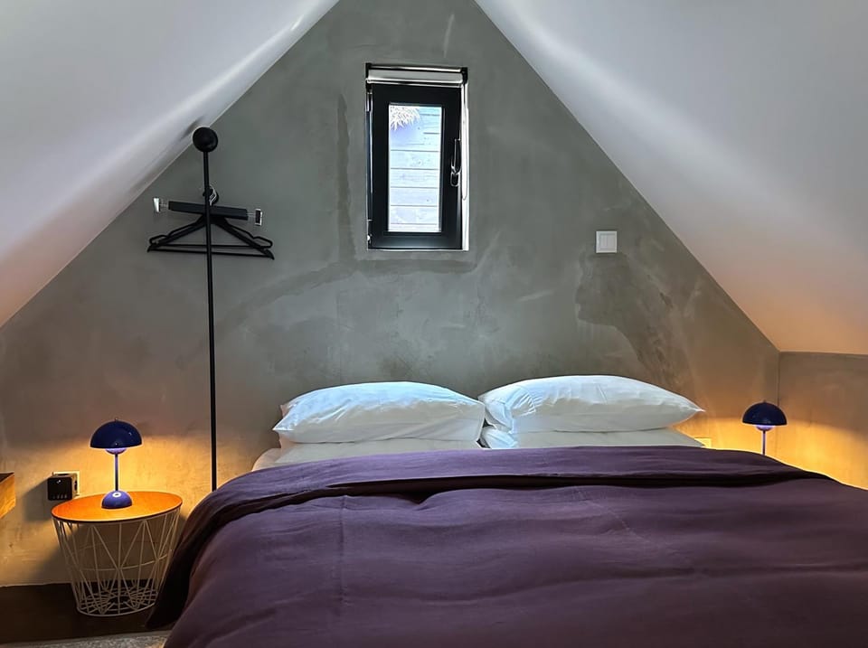 Bed, Bedroom, wardrobe