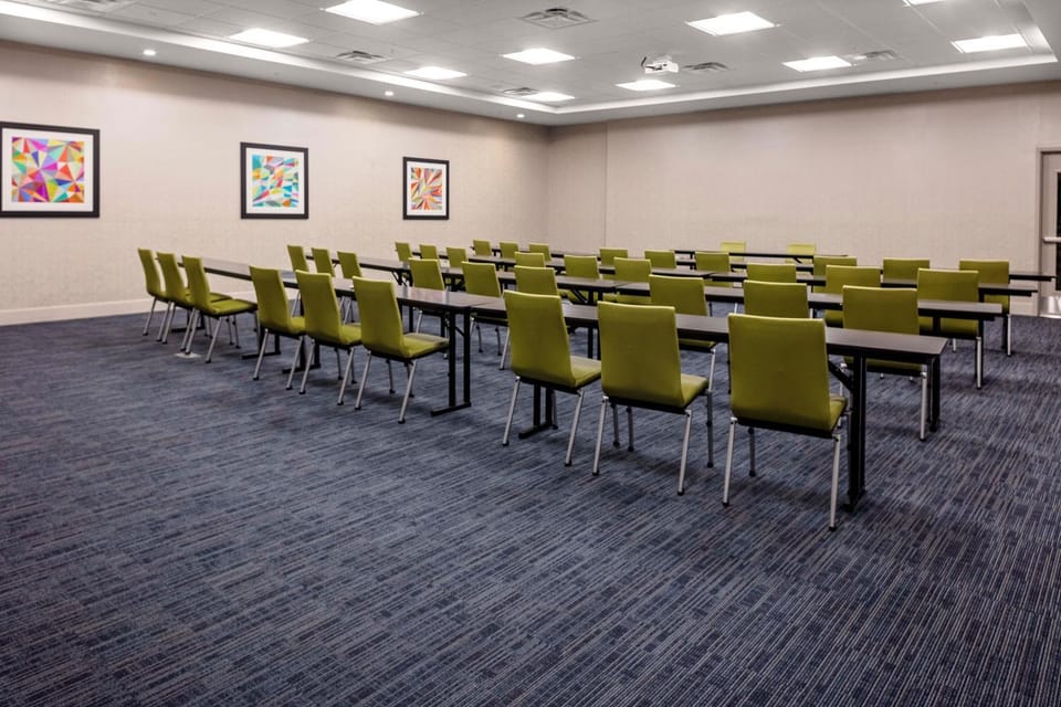 Meeting/conference room