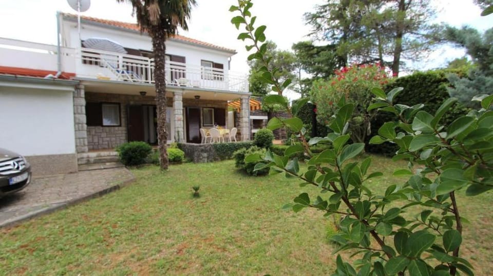 Vacation house Dora Bed and Breakfast in Primorje-Gorski Kotar County