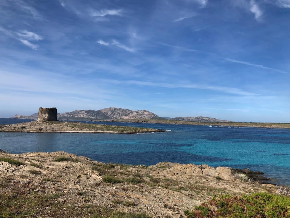 Nearby landmark, Neighbourhood, Natural landscape, Beach