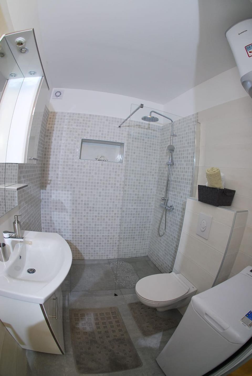 Shower, Toilet, Bathroom