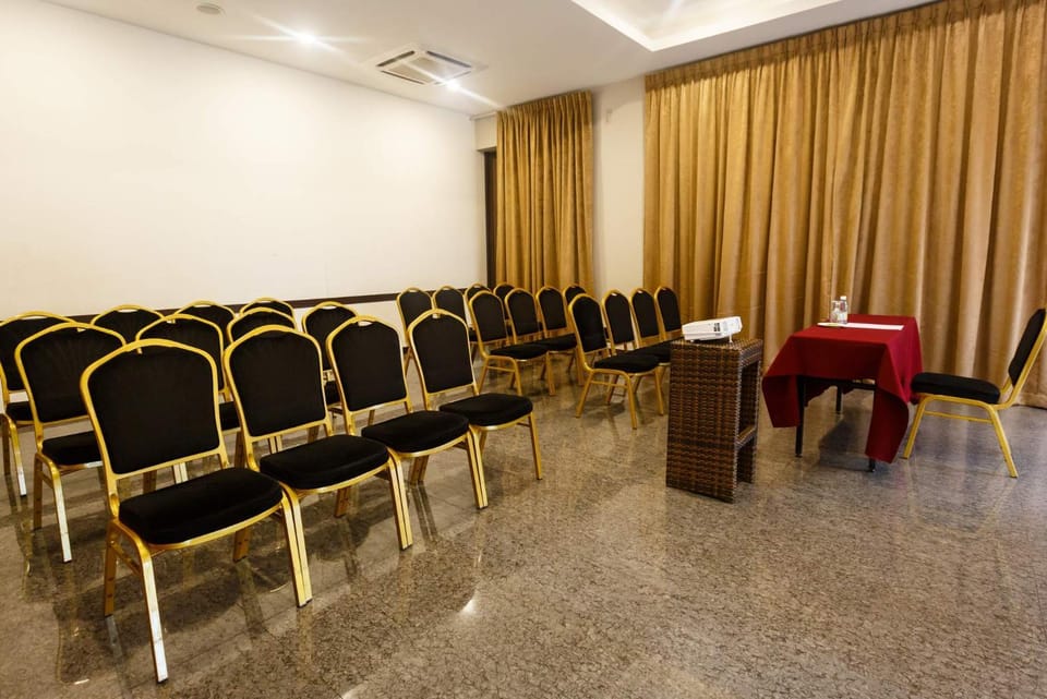 Meeting/conference room