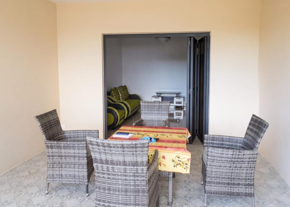 Cozy studio in Trou-aux-Biches 35 m² with lovely garden balcony Apartment in Trou-aux-Biches