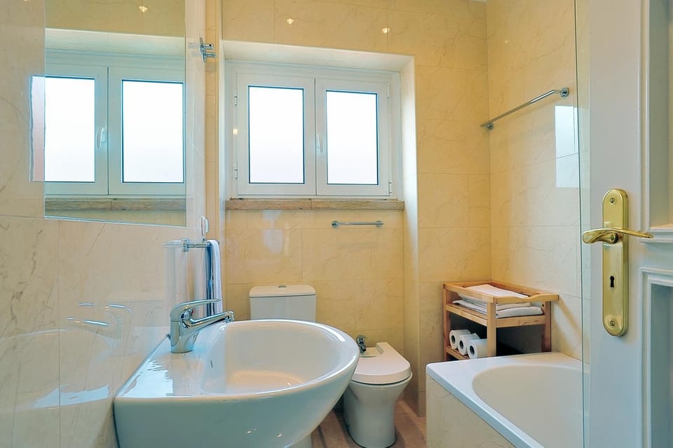 Almirante 77 Apartment in Lisbon