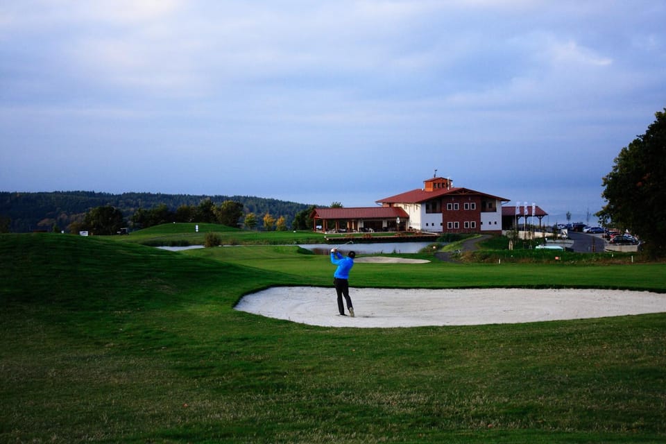 Facade/entrance, Golfcourse