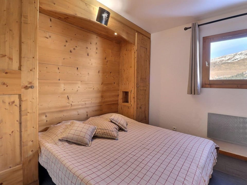 Charmant 3 Pièces 7 Pers Méribel Skis aux Pieds avec Balcon - FR-1-182-49 Apartment in Les Allues