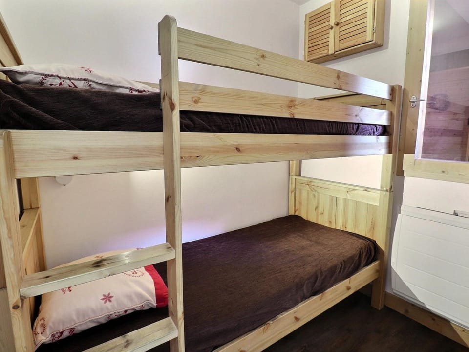 Appartement 2 Pièces Cabine, 6 Pers. Méribel, Calme - FR-1-182-102 Cabin in Les Allues
