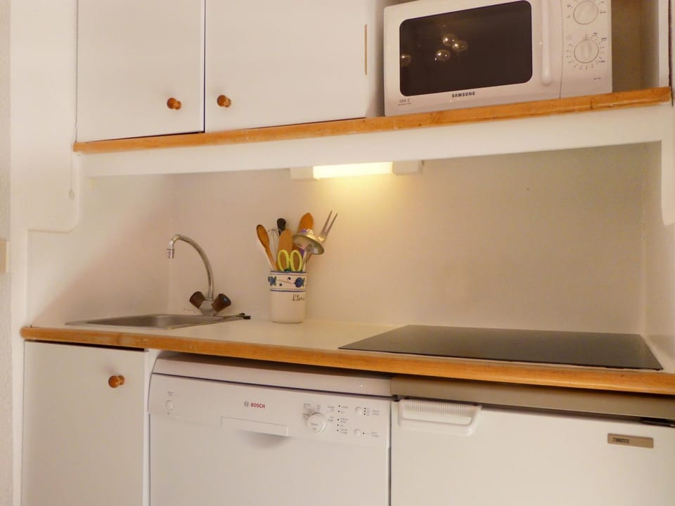 Appartement lumineux, idéal pour famille, skis aux pieds - FR-1-182-136 Apartment in Les Allues
