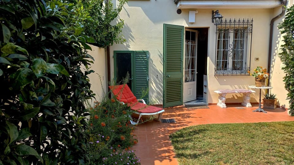 Villino San Martino Villa in Viareggio