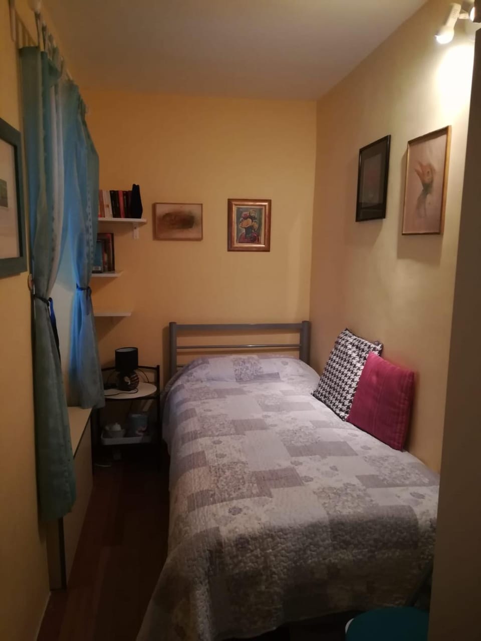 Single rooms in the heart of Split Bed and Breakfast in Split