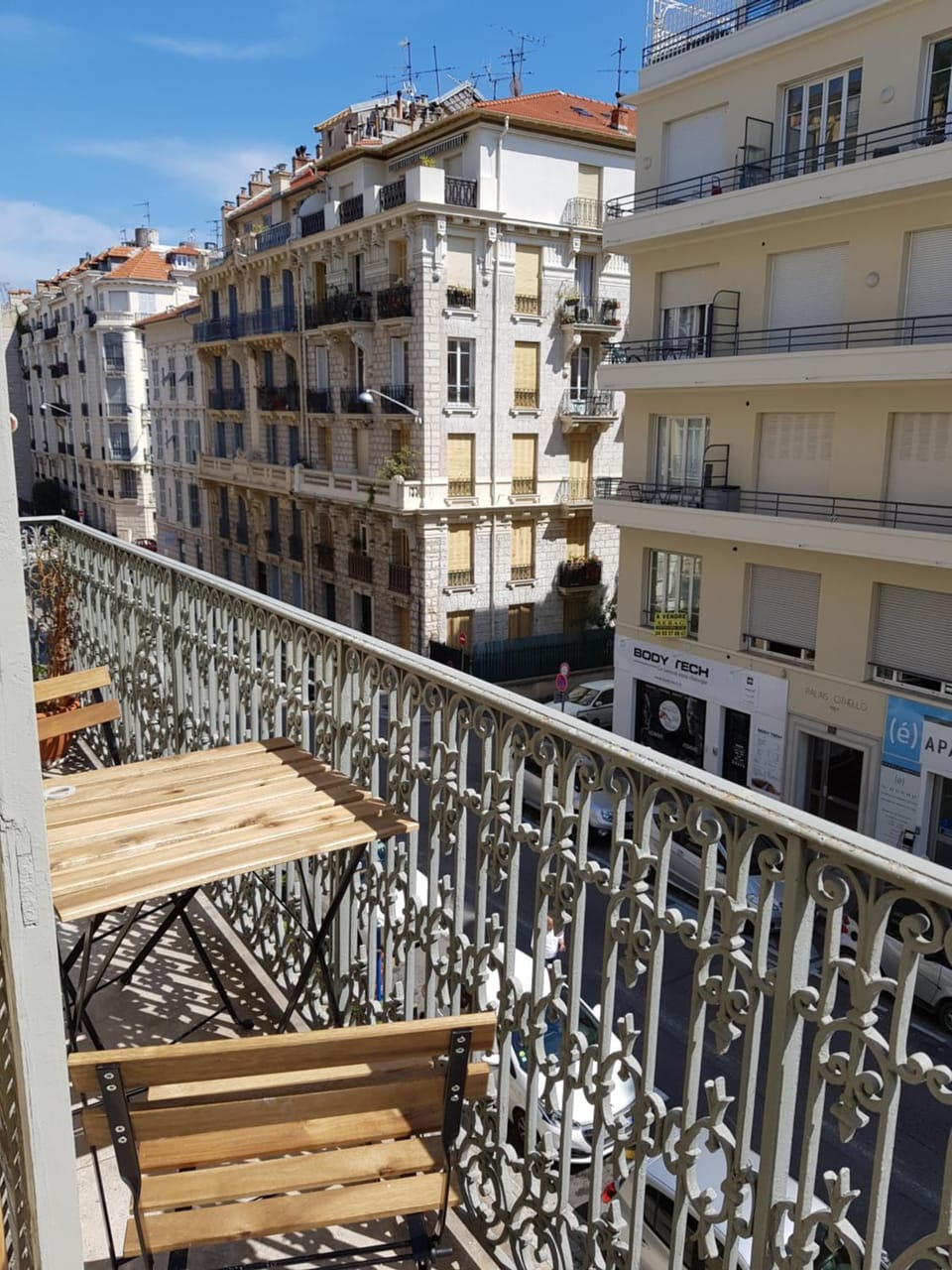 Balcony/Terrace, City view, Street view