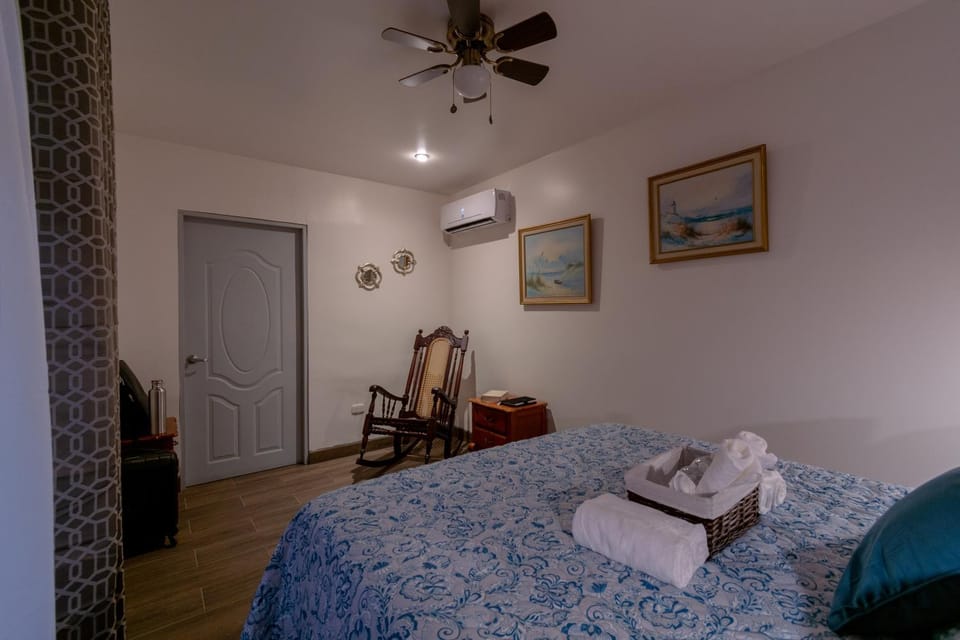 Alice y Juancito Boutique Hotel Bed and Breakfast in Alajuela