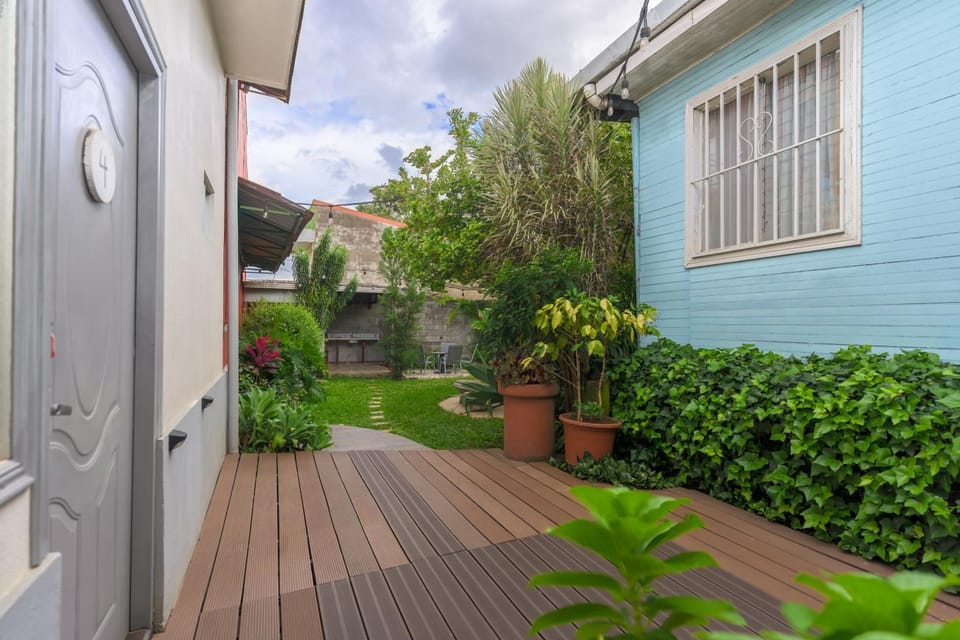 Property building, Day, Garden, Garden view