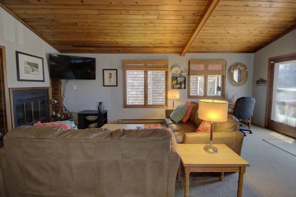 117 Fourth St, Bethany Beach House in Bethany Beach