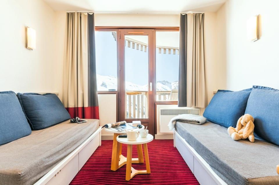 Bed, Balcony/Terrace, Living room, Seating area