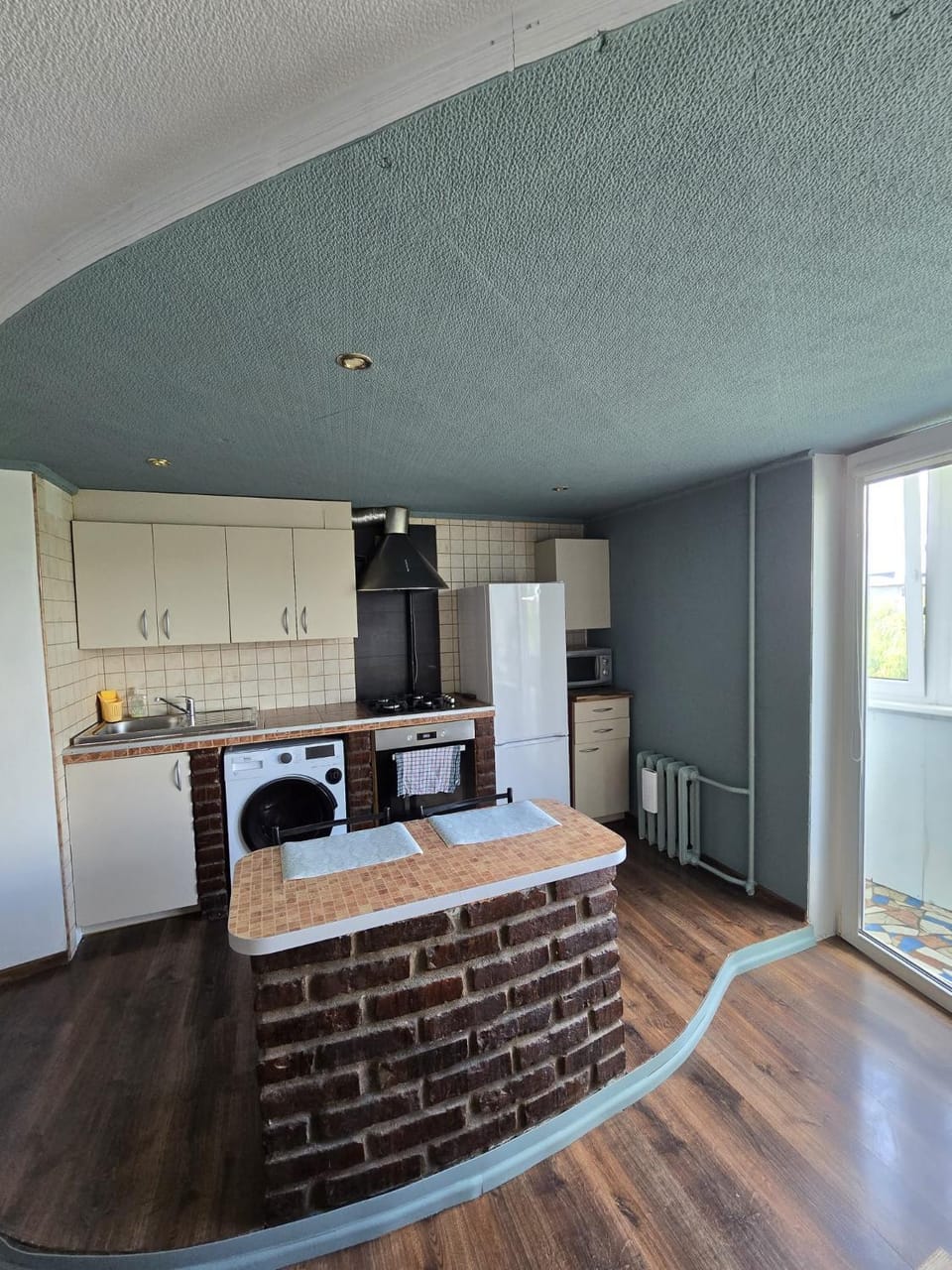 Kitchen or kitchenette, kitchen