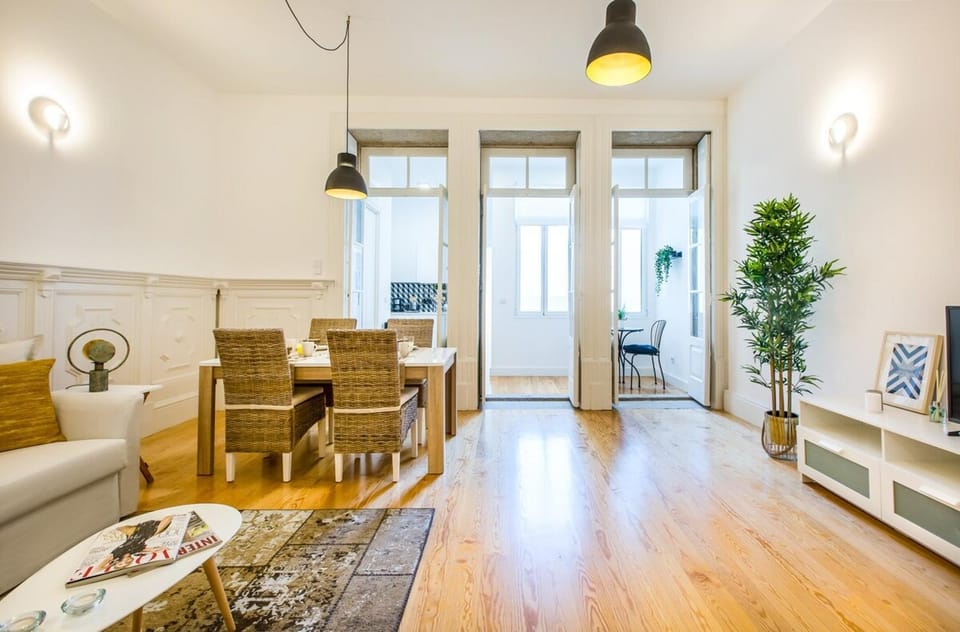 Santa Catarina Downtown Flat Apartment in Porto