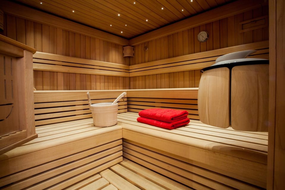 Sauna, Spa and wellness centre/facilities, towels