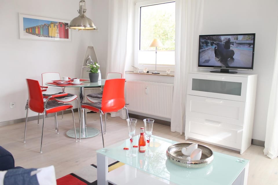 App-Haus "Max & Moritz" - Whg 9 - nur wenige Schritte zum Strand und zum Einkaufen Apartment in Grömitz
